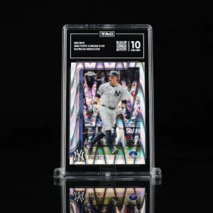 2025 Topps Chrome Baseball Raywave Refractor Rookie - Ben Rice - TAG 10